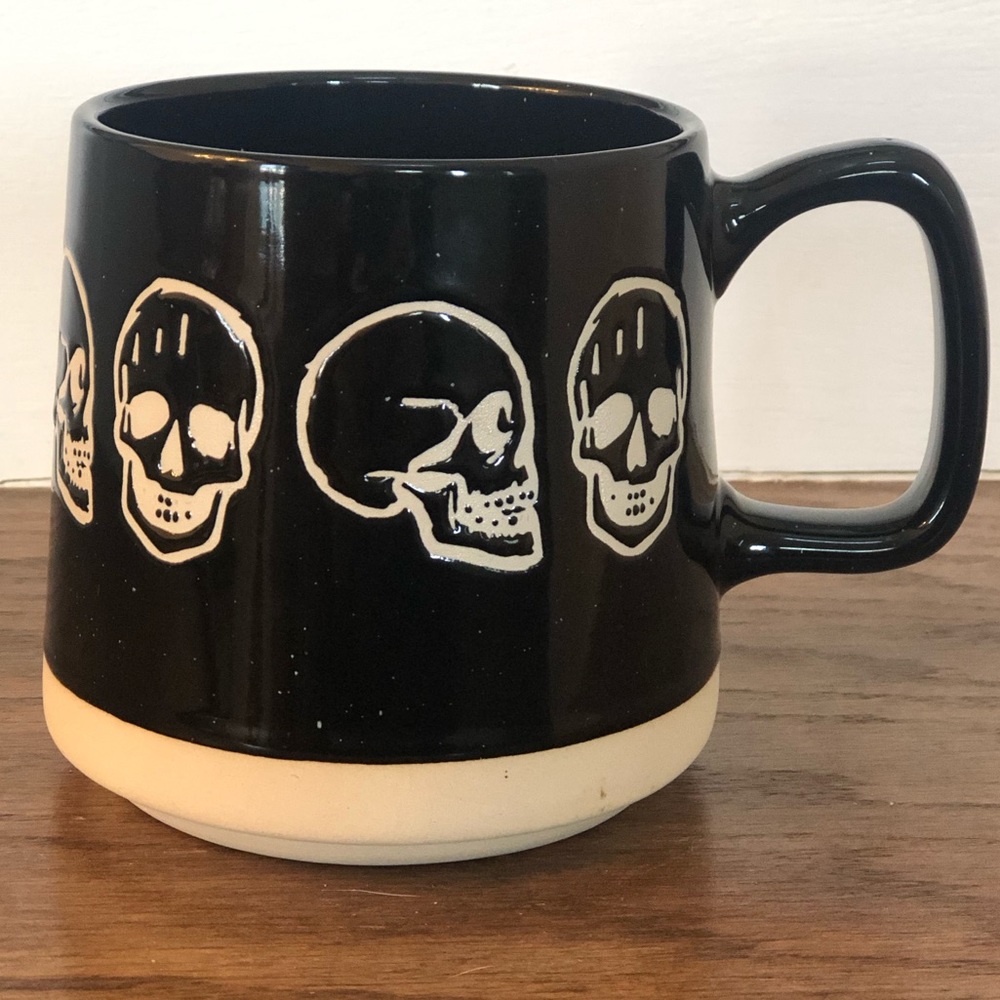 Perfectly Wicked Stoneware Skull 💀Motif Coffee Mug
